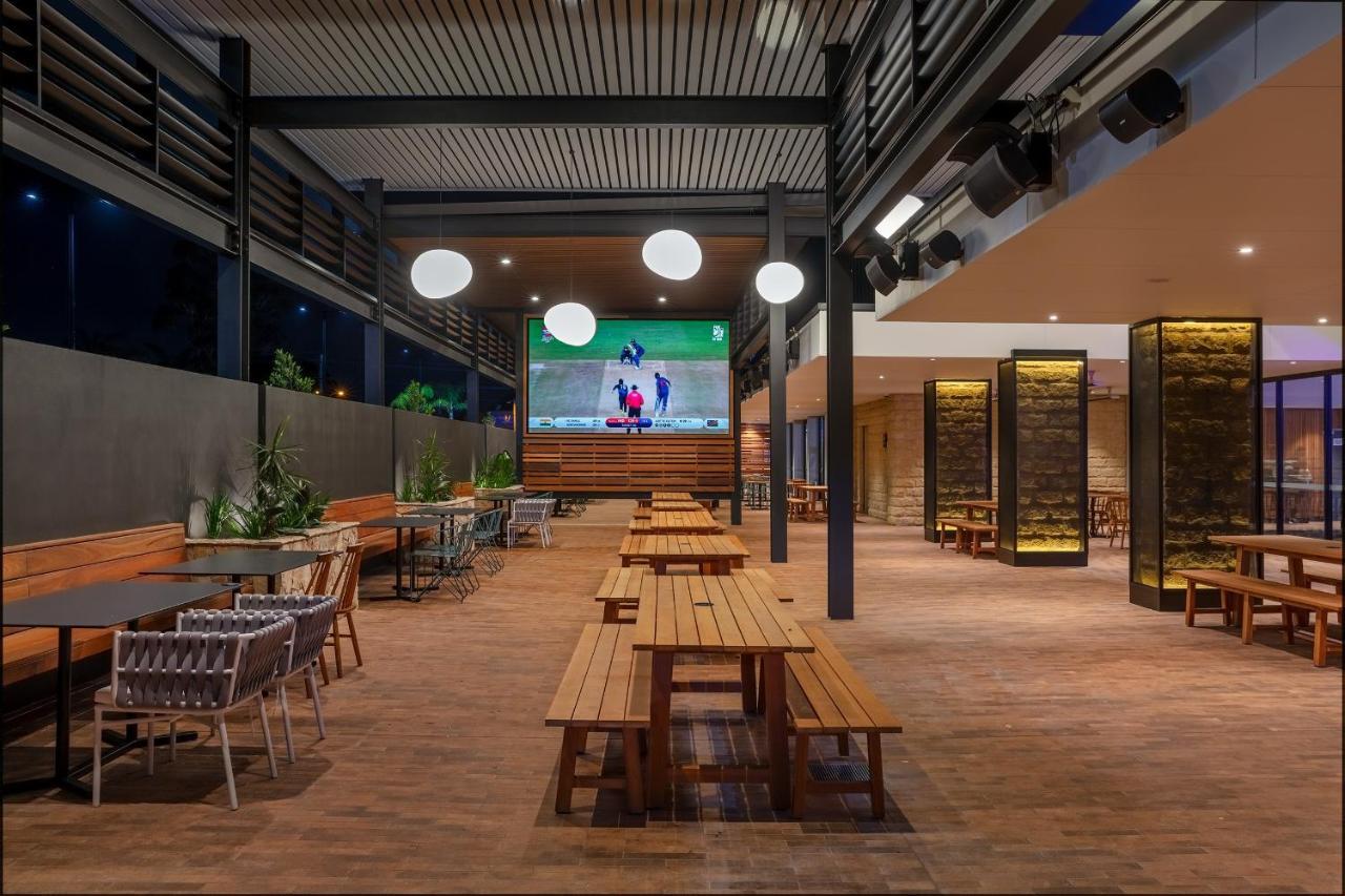 Blacktown Tavern エクステリア 写真